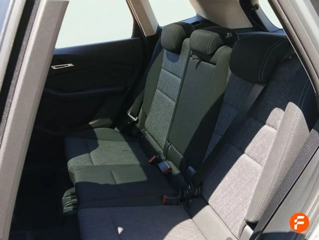 BMW 218 218i — معرض صور السيارة 23