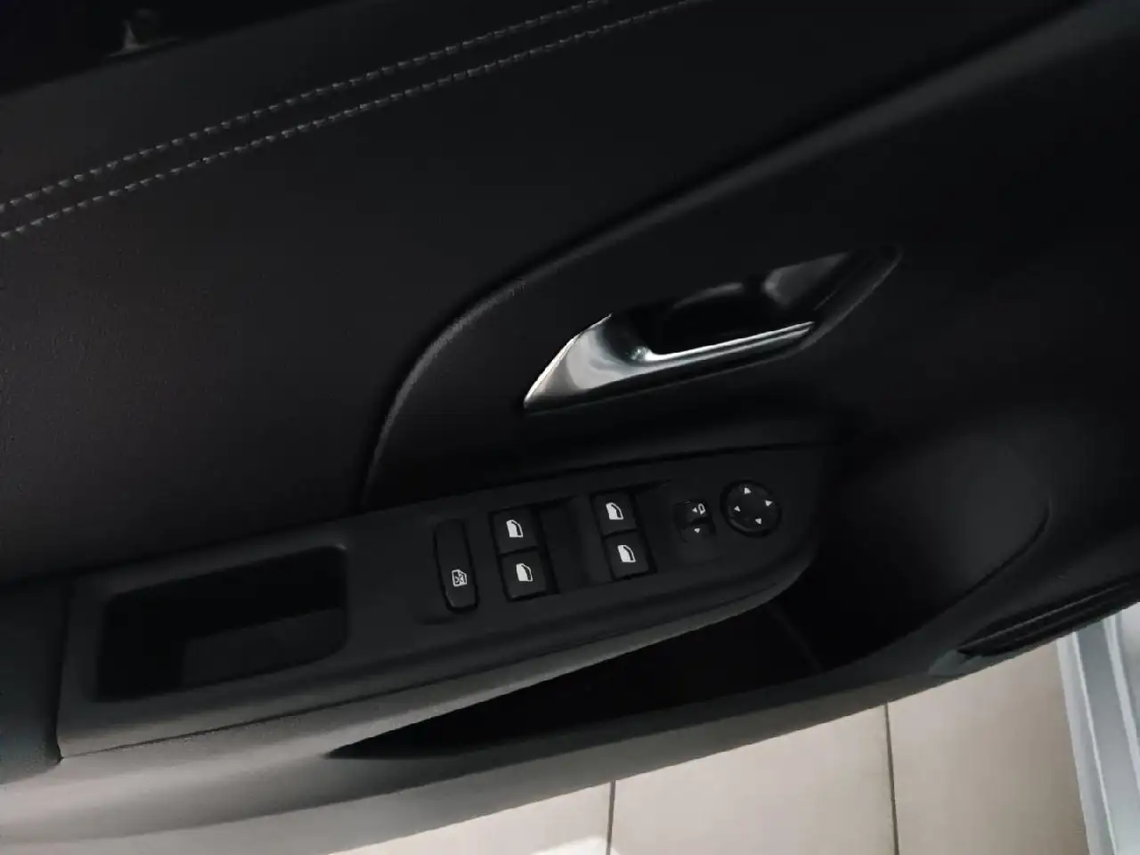 Opel Corsa Corsa F GS — معرض صور السيارة 7