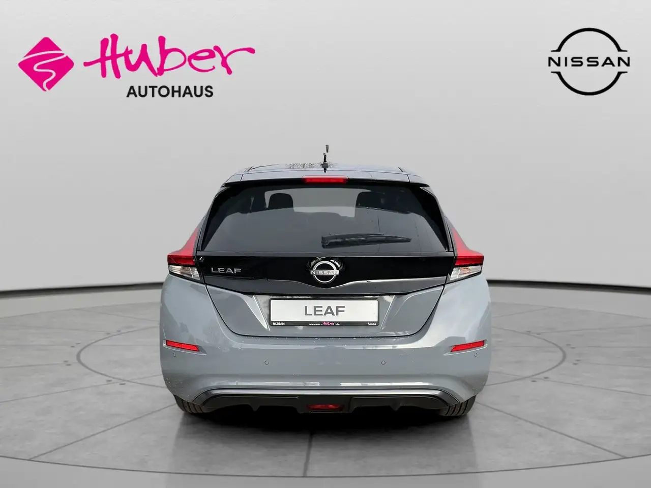 Nissan Leaf 39 kWh - N-Connecta WinterPaket — معرض صور السيارة 5