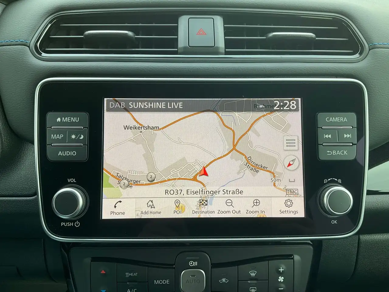 Nissan Leaf 39 kWh - N-Connecta WinterPaket — معرض صور السيارة 12