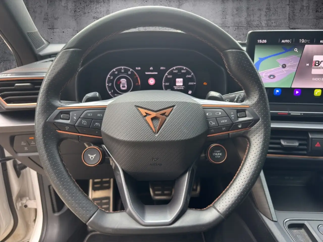CUPRA Formentor 2.0 TSI DSG 4Drive VZ 5-J-GARANTIE NAVI DCC ACC 19 — Vehicle gallery 9