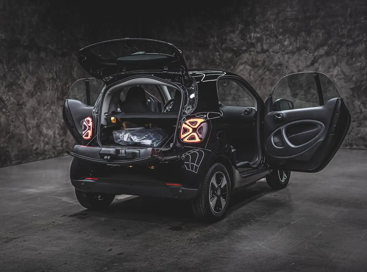 smart forTwo EQ cp. passion EXCLUSIVE:IT´S LAST ORDER! — Vehicle gallery 10