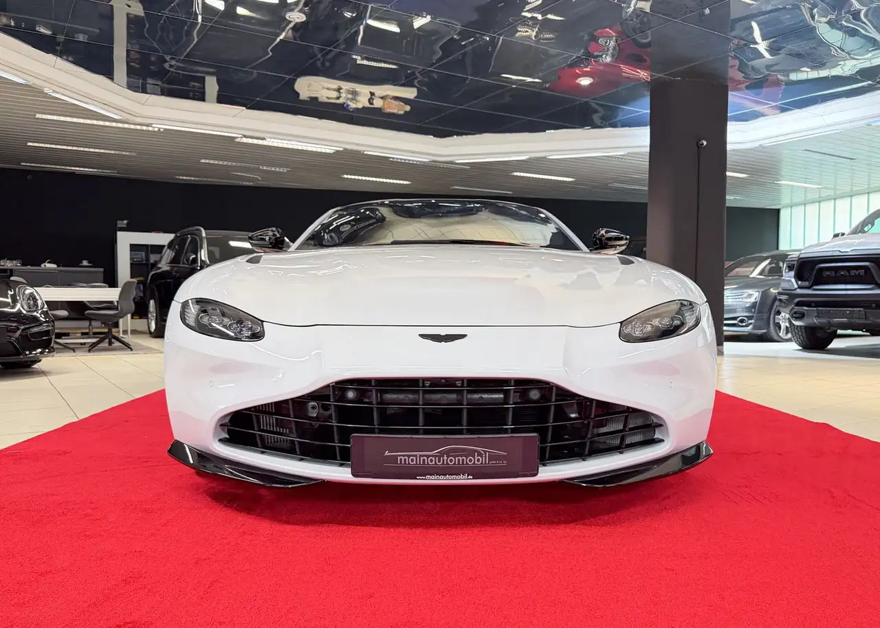 Aston Martin V8 1764KM WHITESTONE SONDERLACK GARANTIE — Würzburg