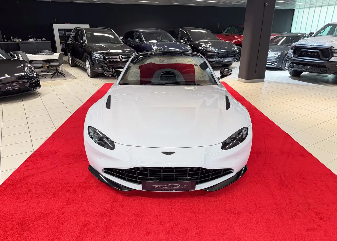 Aston Martin V8 1764KM WHITESTONE SONDERLACK GARANTIE — Vehicle gallery 2