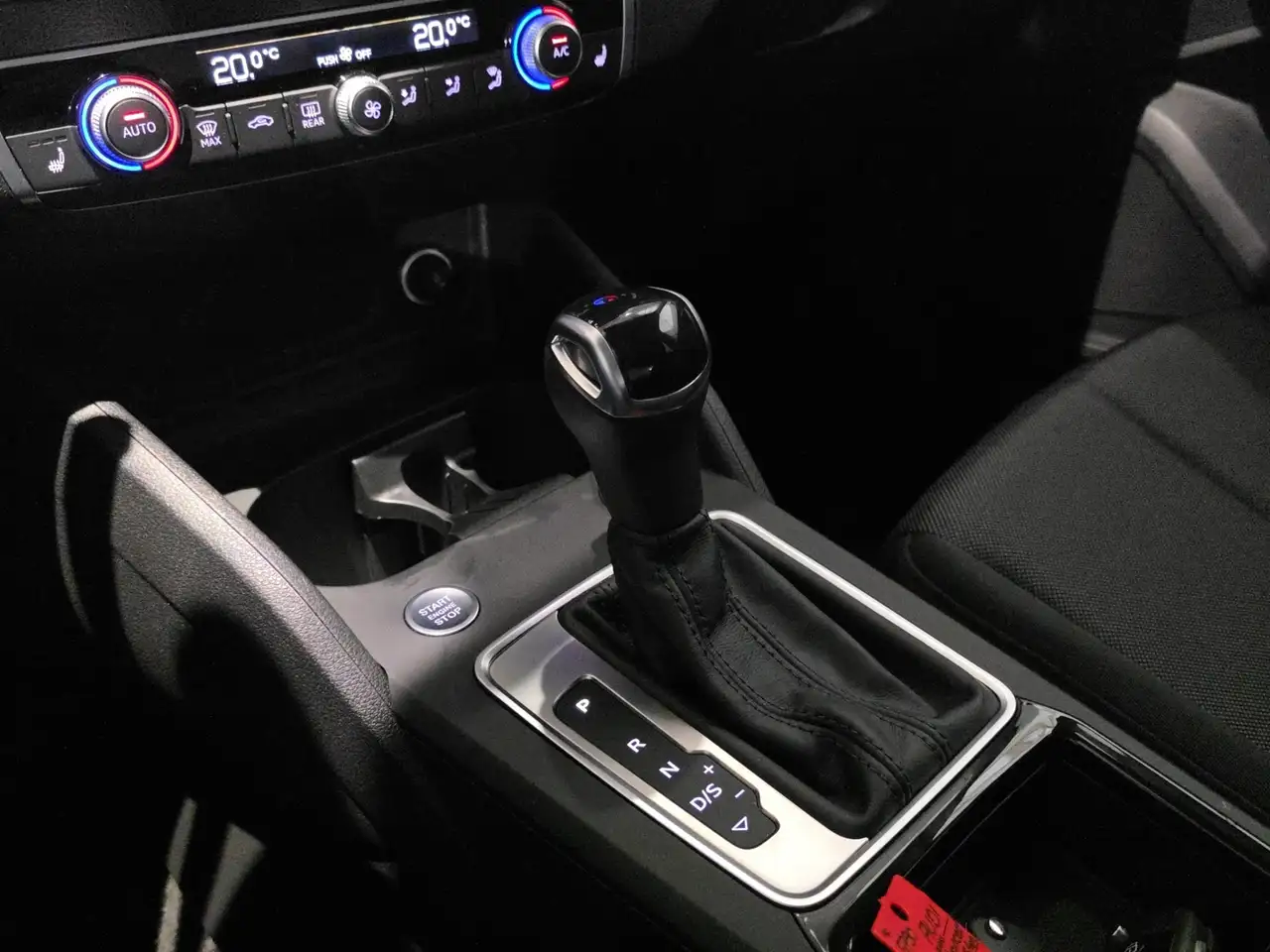 Audi Q2 advanced 35 1.5 TFSI S tronic*KAMERA* — Galerie du véhicule 14