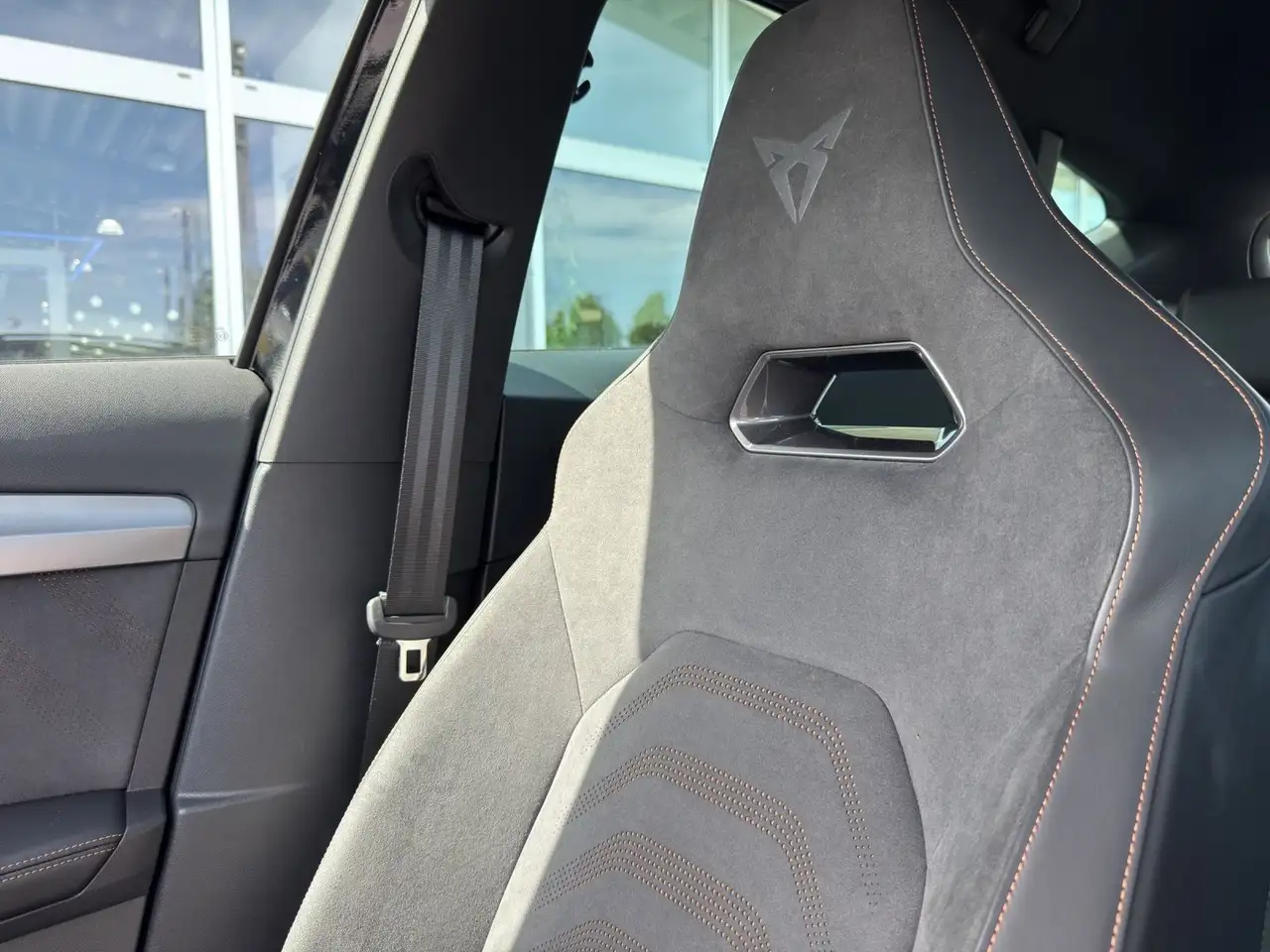 CUPRA Formentor 1.4 e-Hybrid VZ TRIBE-EDITION*LED*KAME — معرض صور السيارة 23