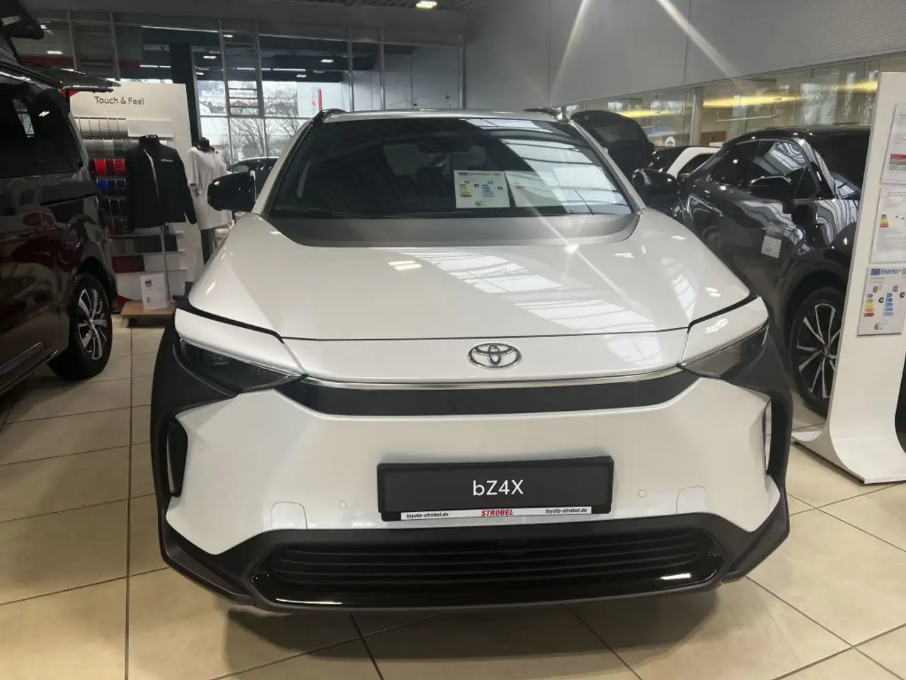 Toyota bZ4X Comfort — معرض صور السيارة 2