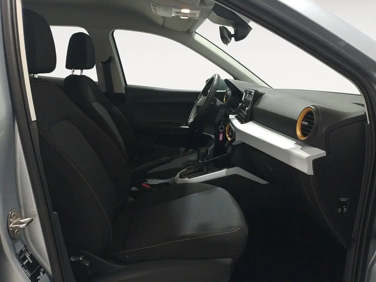 SEAT Arona 1.0 TSI S&S Style DSG7 XM 110 — Galería del vehículo 11