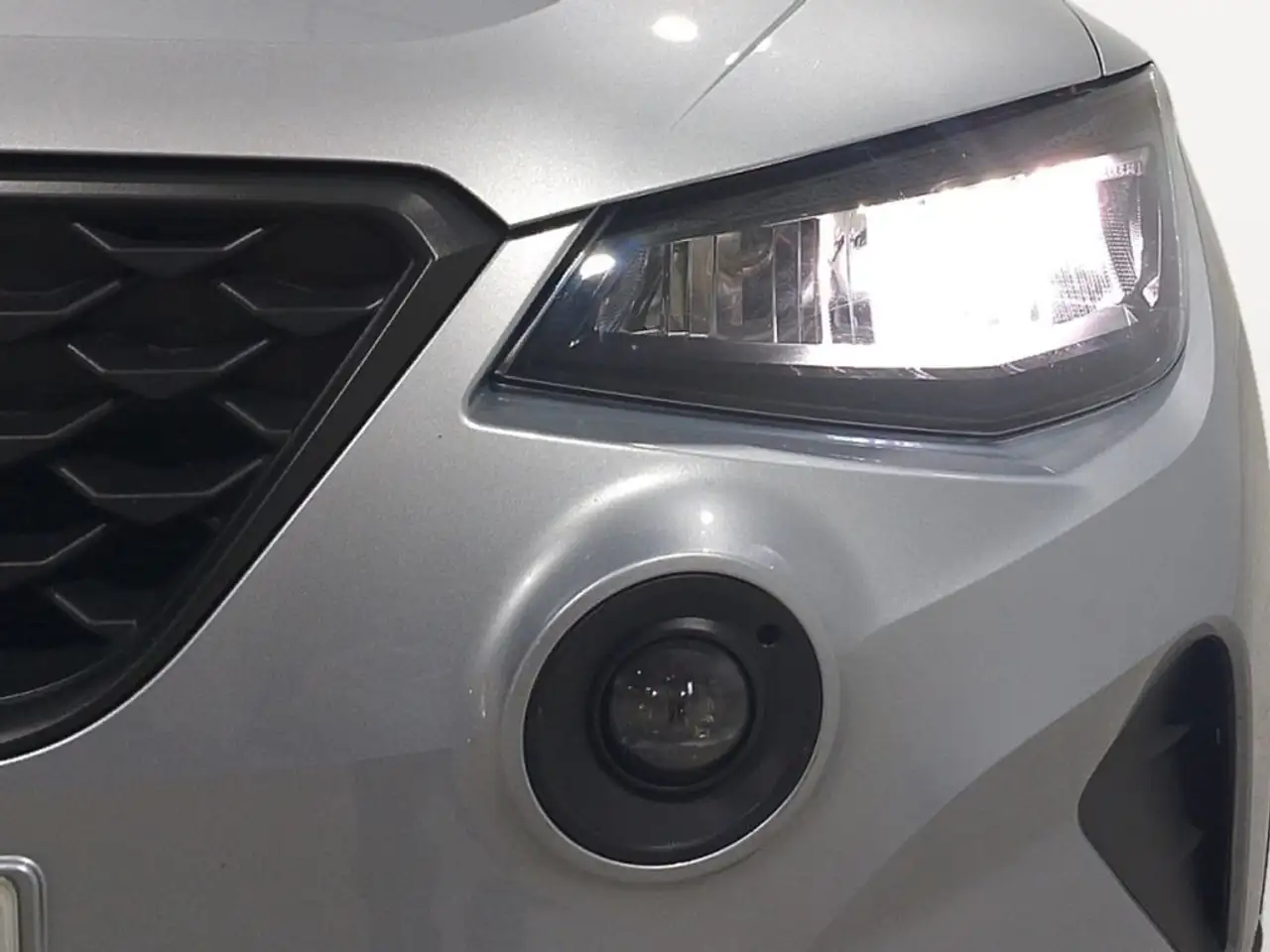 SEAT Arona 1.0 TSI S&S Style DSG7 XM 110 — Galería del vehículo 19