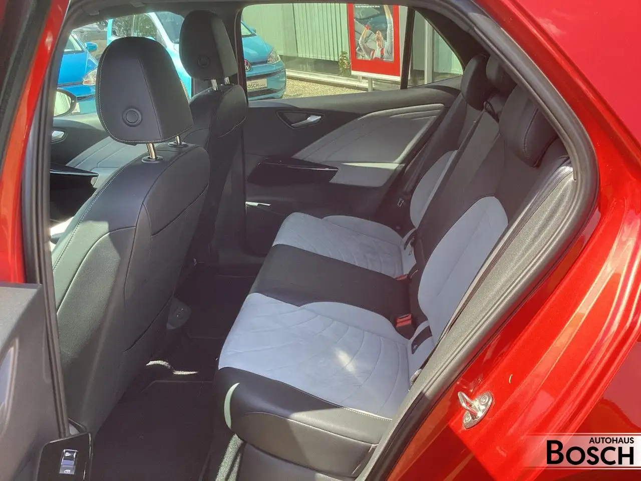Volkswagen ID.3 Pro Move SHZ RFK ACC Navi IQ-Light LED Head — Galería del vehículo 14