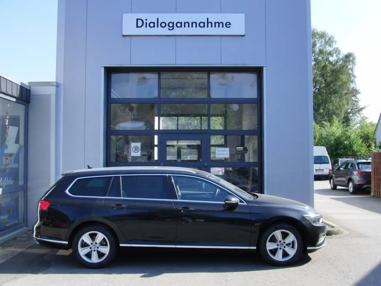 Volkswagen Passat Variant 1.5 TSI OPF DSG Elegance — Bad Oeynhausen