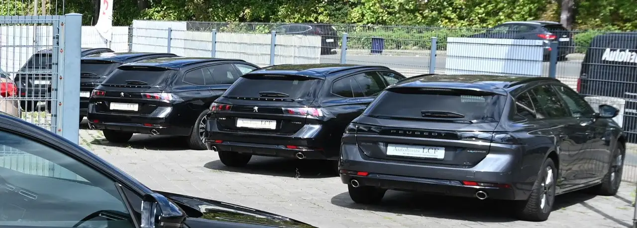 Peugeot 508 SW Hybrid 225 Allure LED KAMERA 1.Hd Navi — Vehicle gallery 22