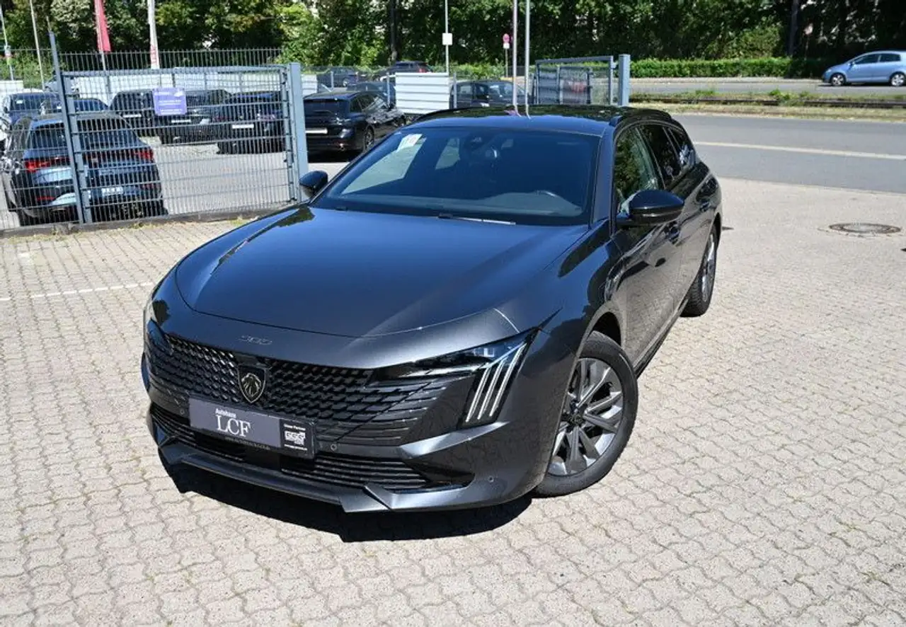 Peugeot 508 SW Hybrid 225 Allure LED KAMERA 1.Hd Navi — Vehicle gallery 2
