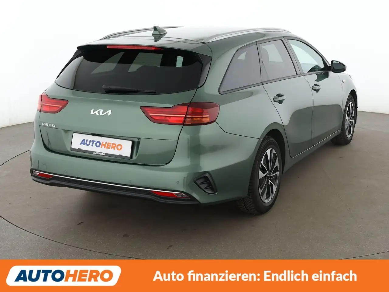 Kia Ceed / cee'd 1.5 TGDI Aut*NAVI*TEMPO*CAM*PDC*SHZ* — Galerie du véhicule 6