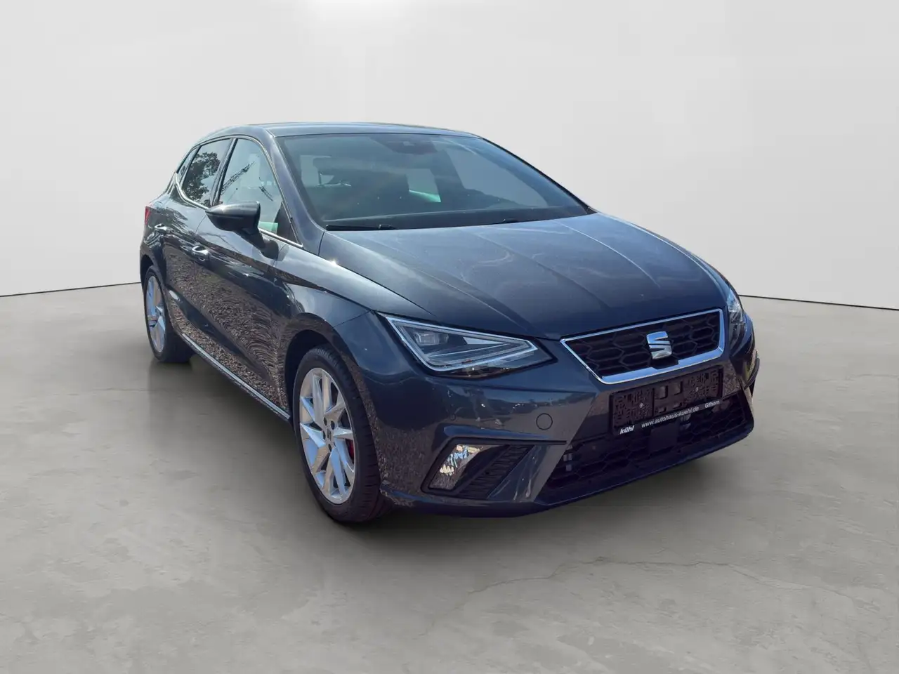 SEAT Ibiza 1.0 TSI FR LED/ACC/Kamera/App/Navi — معرض صور السيارة 4