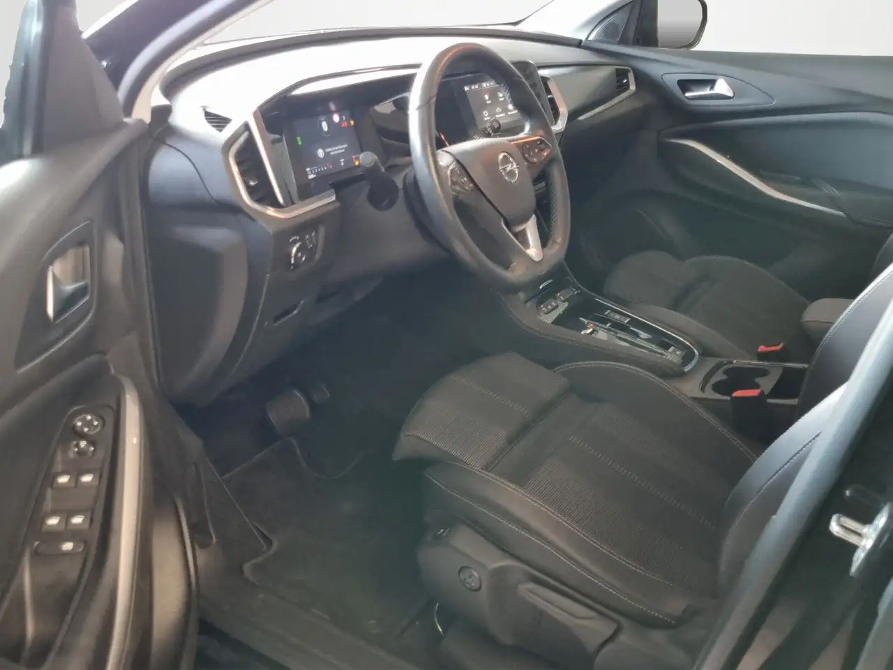 Opel Grandland X *LED*ALU*PDC*SHZ*LEDER*TEMPOMAT*MFL — معرض صور السيارة 21