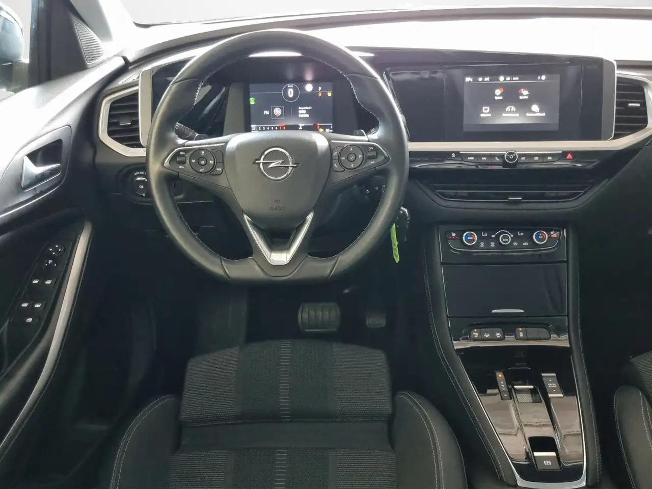 Opel Grandland X *LED*ALU*PDC*SHZ*LEDER*TEMPOMAT*MFL — معرض صور السيارة 13