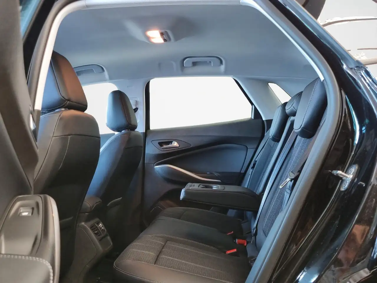 Opel Grandland X *LED*ALU*PDC*SHZ*LEDER*TEMPOMAT*MFL — معرض صور السيارة 12