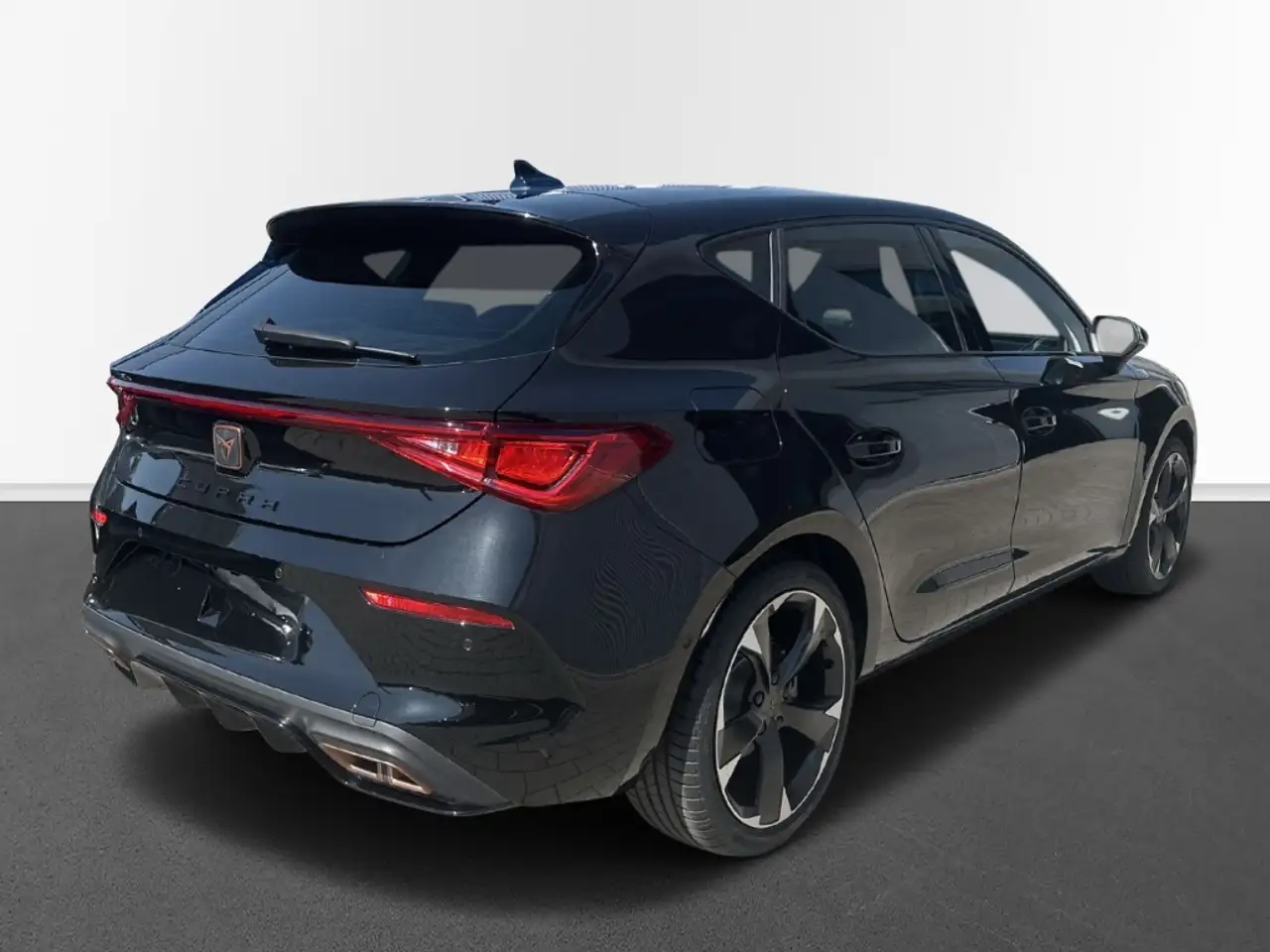 CUPRA Leon e-HYBRID el. Sitz MatrixLED FullLink Cam BLIS — Vehicle gallery 6