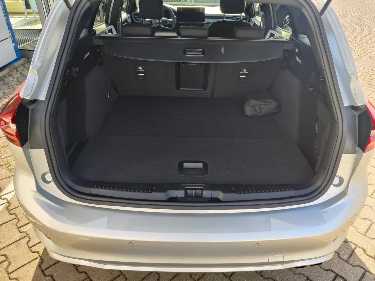 Ford Focus ST-Line X — معرض صور السيارة 14