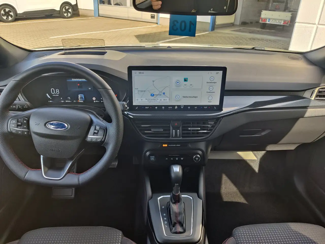 Ford Focus ST-Line X — معرض صور السيارة 7