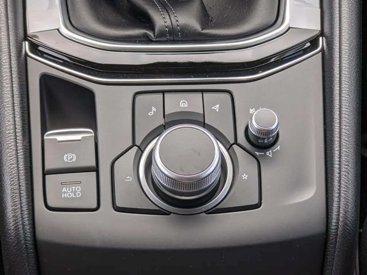 Mazda CX-5 2.5l Exclusive AHK Bose Matrix-LED 360° 1.Hand — Galerie du véhicule 14