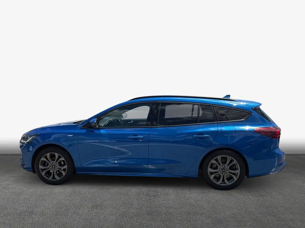 Ford Focus Turnier 1.0 EcoBoost Hybrid Aut. ST-LINE X — معرض صور السيارة 4