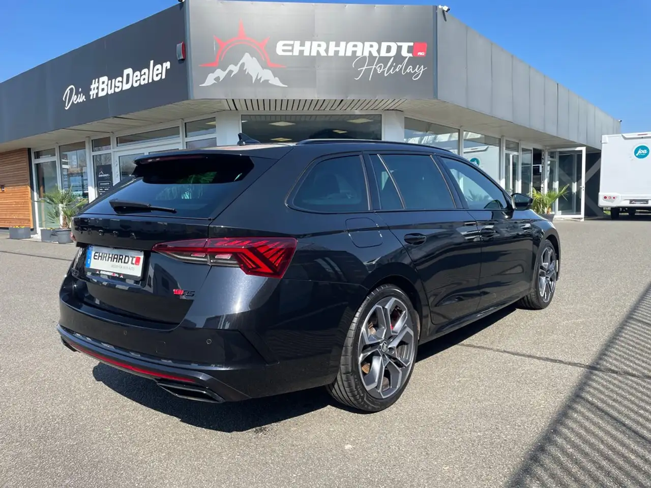 Skoda Octavia Combi 2.0 TSI DSG RS HEADUP*MATRIX*NAV*SHZ*ACC*... — Galerie du véhicule 6