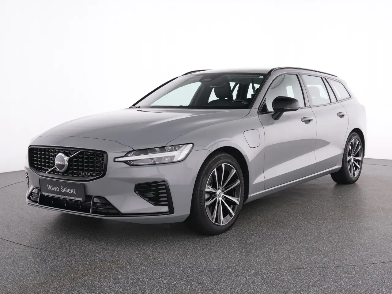 Volvo V60 T8 Recharge Plus Dark+WINTERPAK+MEMORY+LM — معرض صور السيارة 2