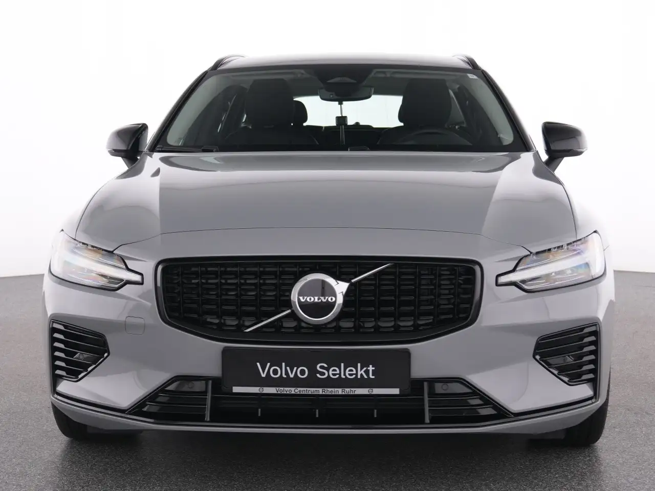 Volvo V60 T8 Recharge Plus Dark+WINTERPAK+MEMORY+LM — معرض صور السيارة 16