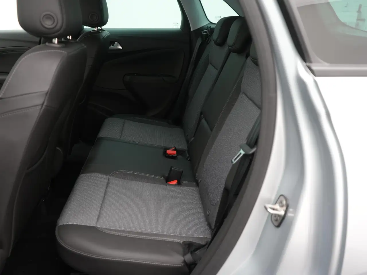 Opel Crossland Elegance NAVI,KAM,TEMPO,LED,APP,DAB — Vehicle gallery 7