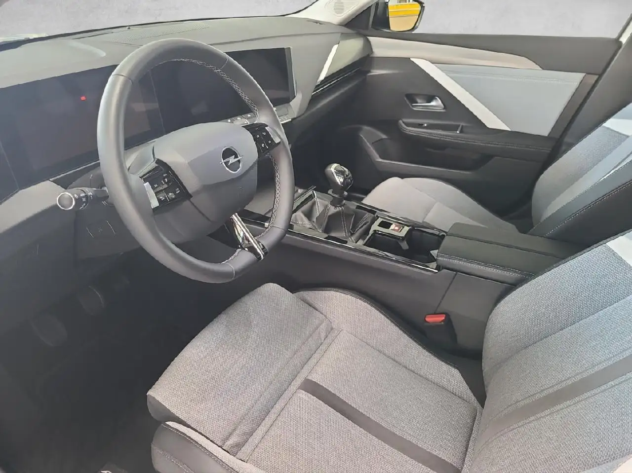 Opel Astra L Lim. "Elegance" 130 PS *AHZV/SHZ/KAMERA* — معرض صور السيارة 10