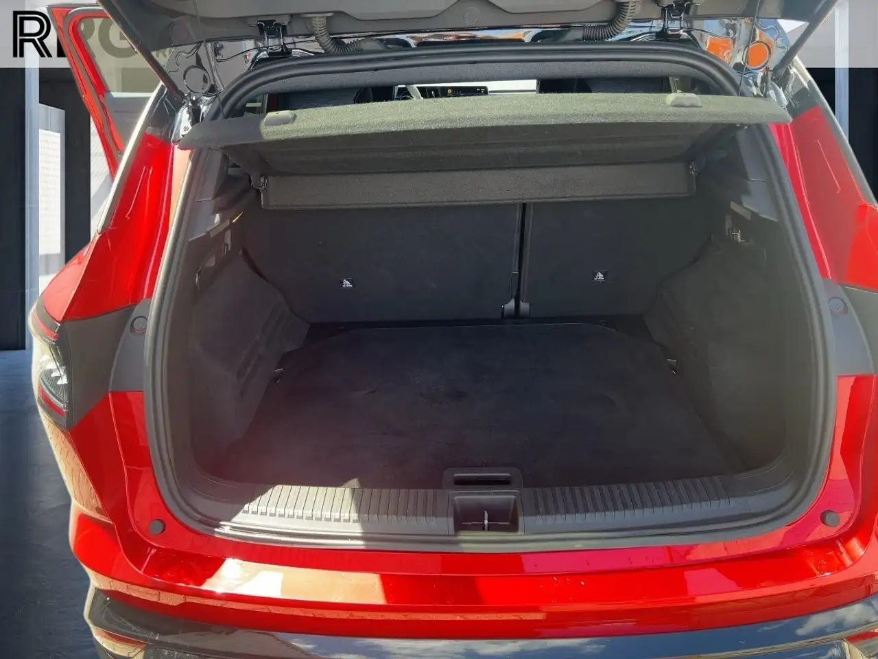 Renault Austral 1.2 E-TECH 200 Techno — Vehicle gallery 20