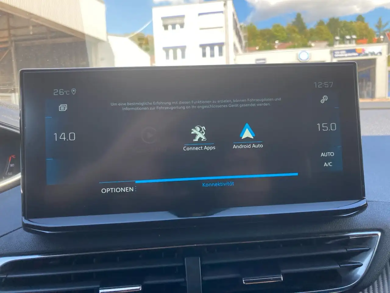 Peugeot 5008 1.2 PureTech 130 Allure Pack LED+Navi+SHZ — معرض صور السيارة 17