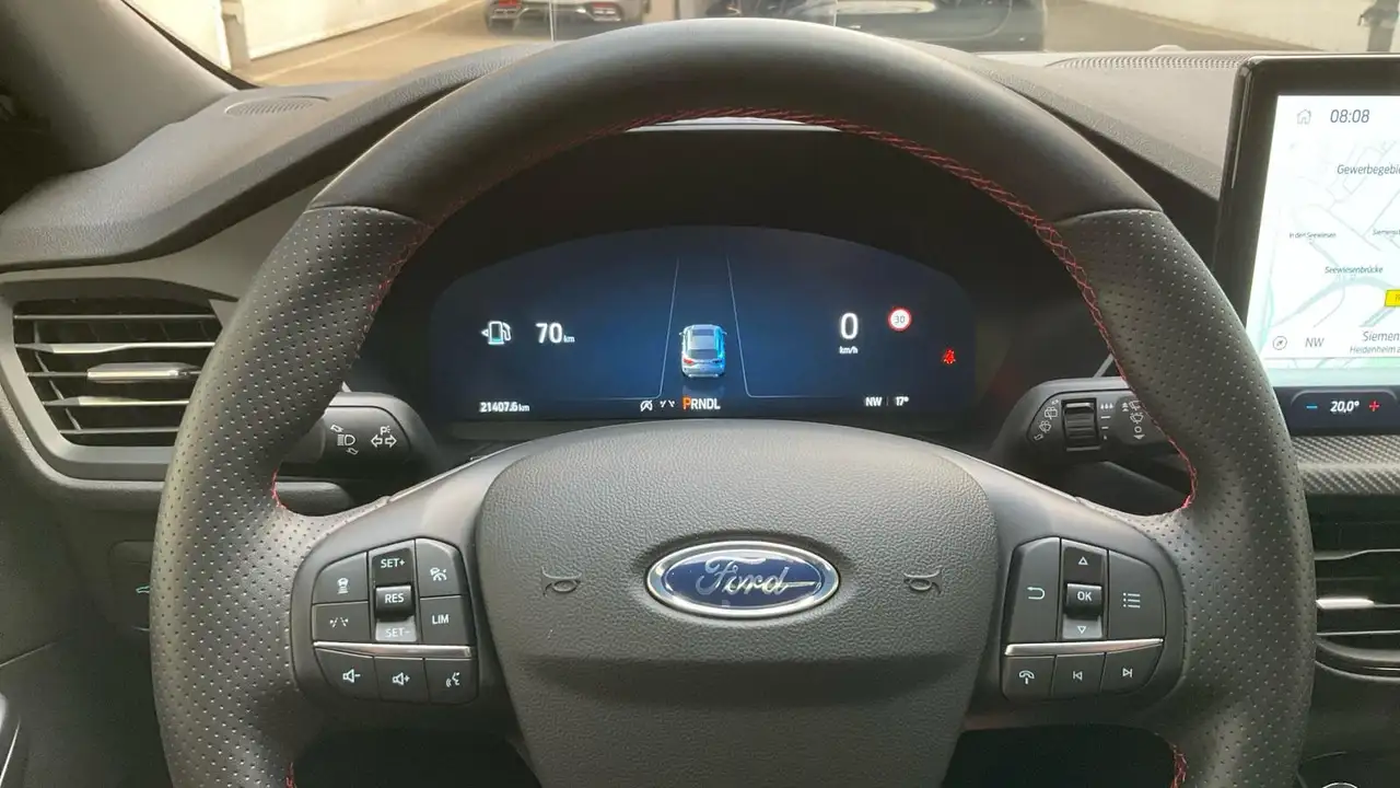 Ford Kuga ST-Line X PANO AHK LED NAVI SITZ/LENKHZG — معرض صور السيارة 11