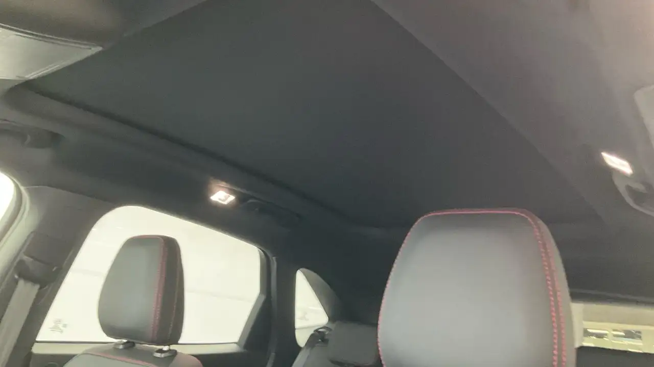 Ford Kuga ST-Line X PANO AHK LED NAVI SITZ/LENKHZG — معرض صور السيارة 9