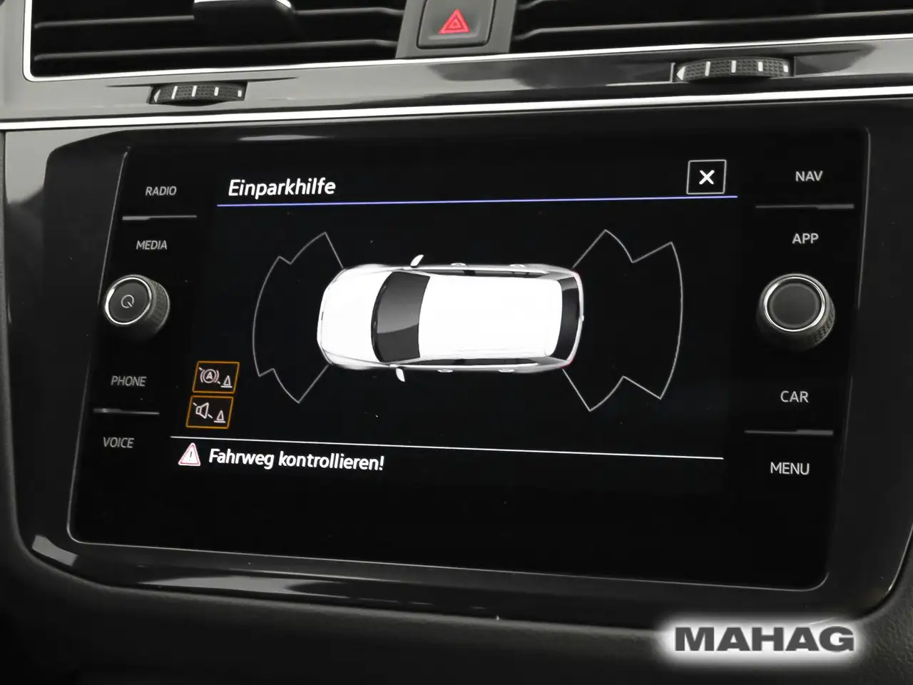 Volkswagen Tiguan 1.5 TSI R-Line LED ParkPilot DC App DSG — Galerie du véhicule 24