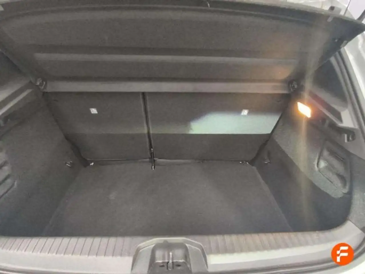 Renault Clio Techno TCe 90 (67kw) — Galería del vehículo 20