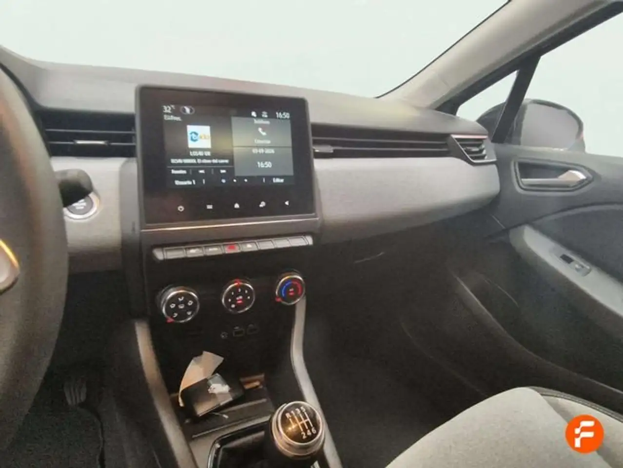 Renault Clio Techno TCe 90 (67kw) — Galería del vehículo 14
