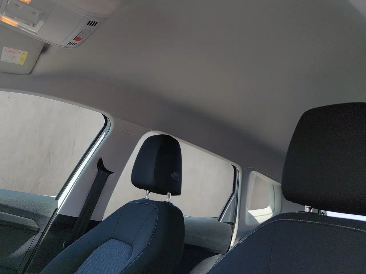 SEAT Arona Style, Automatik, Sitzheizg, Navi, LED, Ei — Galerie du véhicule 21