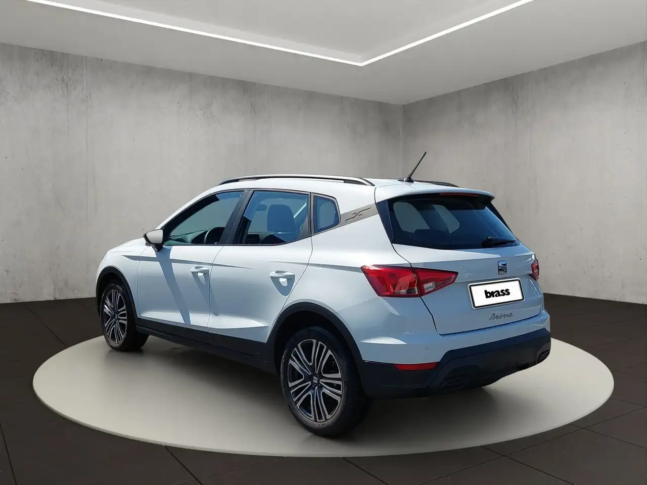 SEAT Arona Style, Automatik, Sitzheizg, Navi, LED, Ei — Galerie du véhicule 3