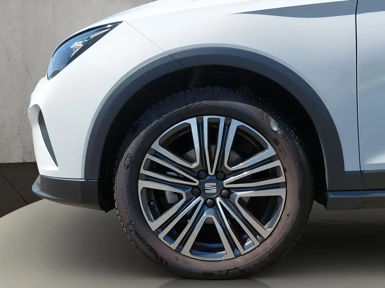 SEAT Arona Style, Automatik, Sitzheizg, Navi, LED, Ei — Galerie du véhicule 20