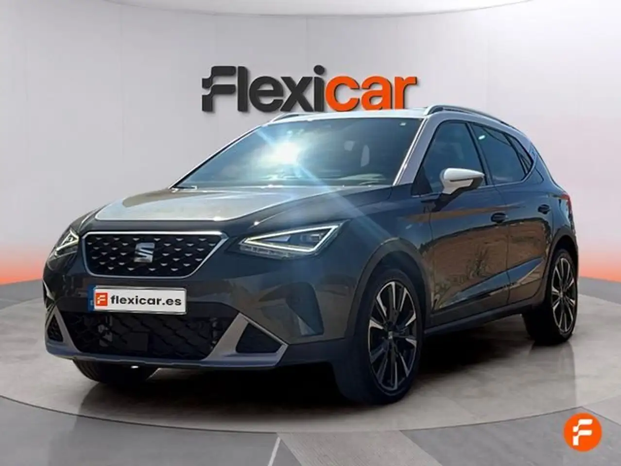 SEAT Arona 1.5 EcoTSI S&S Special Edition DSG7 150 — Galería del vehículo 3