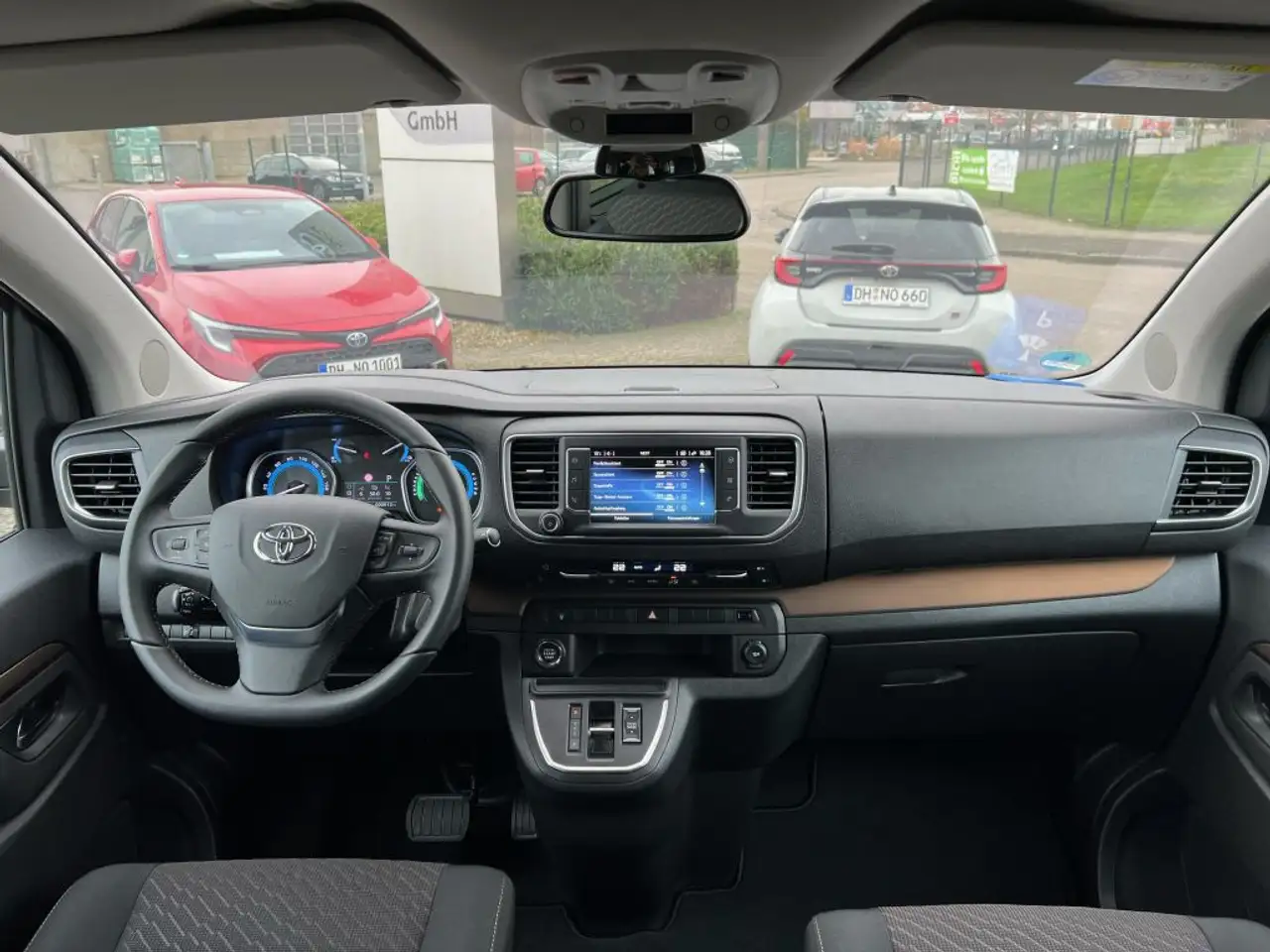 Toyota Proace Electric (75 kWh) L1 (8-Si.) Verso Team Deutschlan — معرض صور السيارة 14