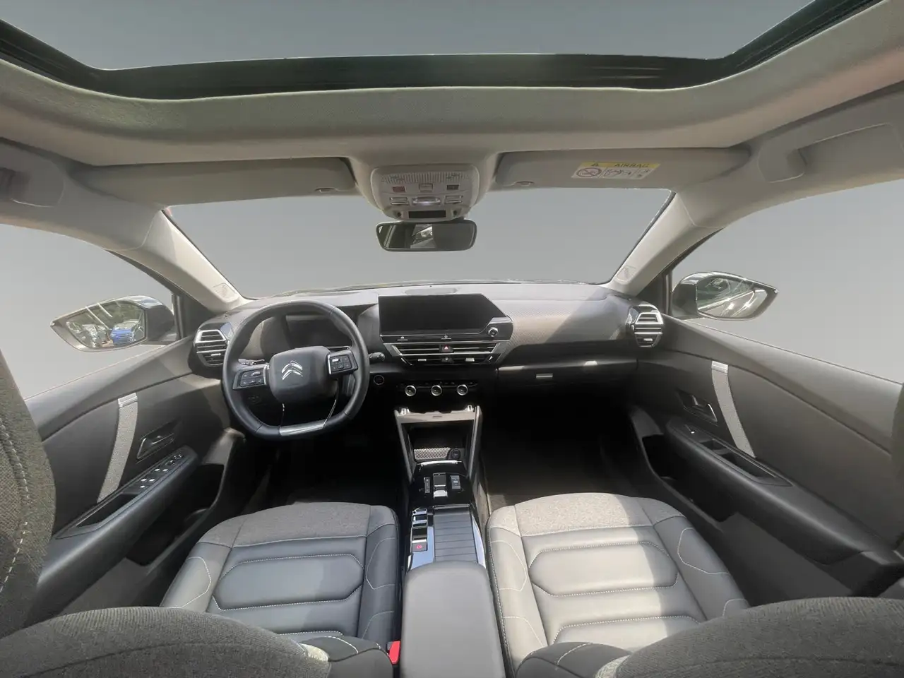 Citroen C4 1.2 PureTech 130 Max AUT+Kamera+Navi+SHZ+HUD — Galería del vehículo 11