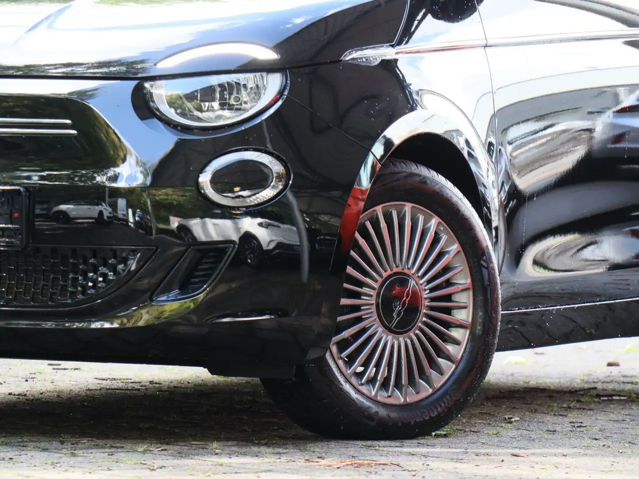 Fiat 500 Neuer 500 Base*PDC*Klimaautomatik*CarPlay*ALU* — Vehicle gallery 5