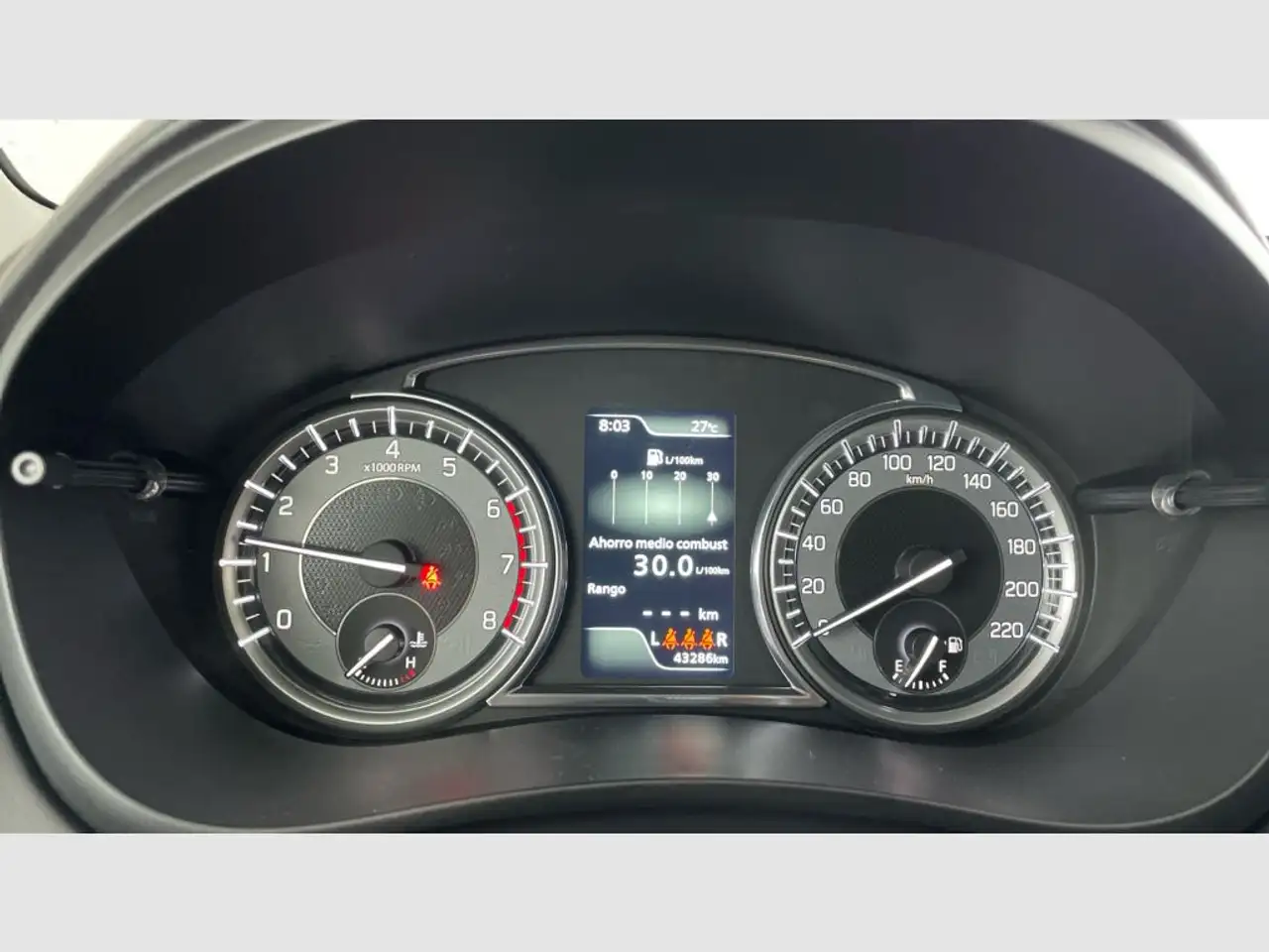 Suzuki SX4 S-Cross 1.4L Mild Hybrid S2 — Vehicle gallery 9