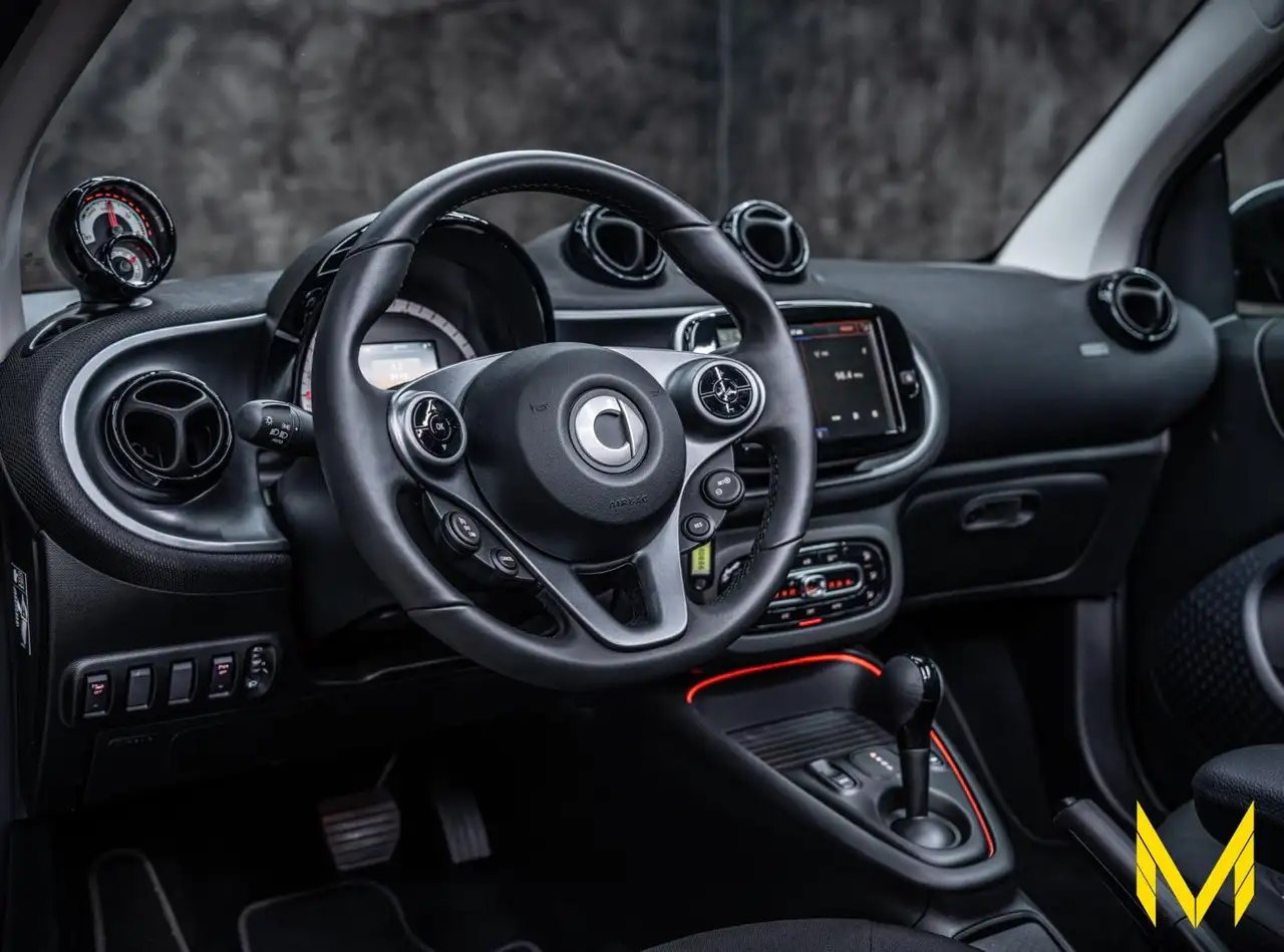 smart forTwo EQ cabrio passion EXCLUSIVE:03.24+2901KM! — Galerie du véhicule 12