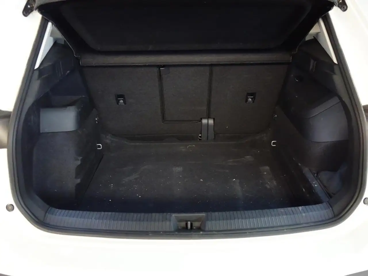 Volkswagen Tiguan 1.5 eTSI DSG 96kW — معرض صور السيارة 7
