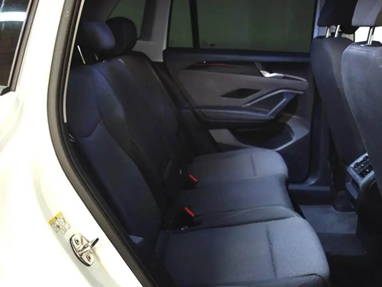 Volkswagen Tiguan 1.5 eTSI DSG 96kW — معرض صور السيارة 6